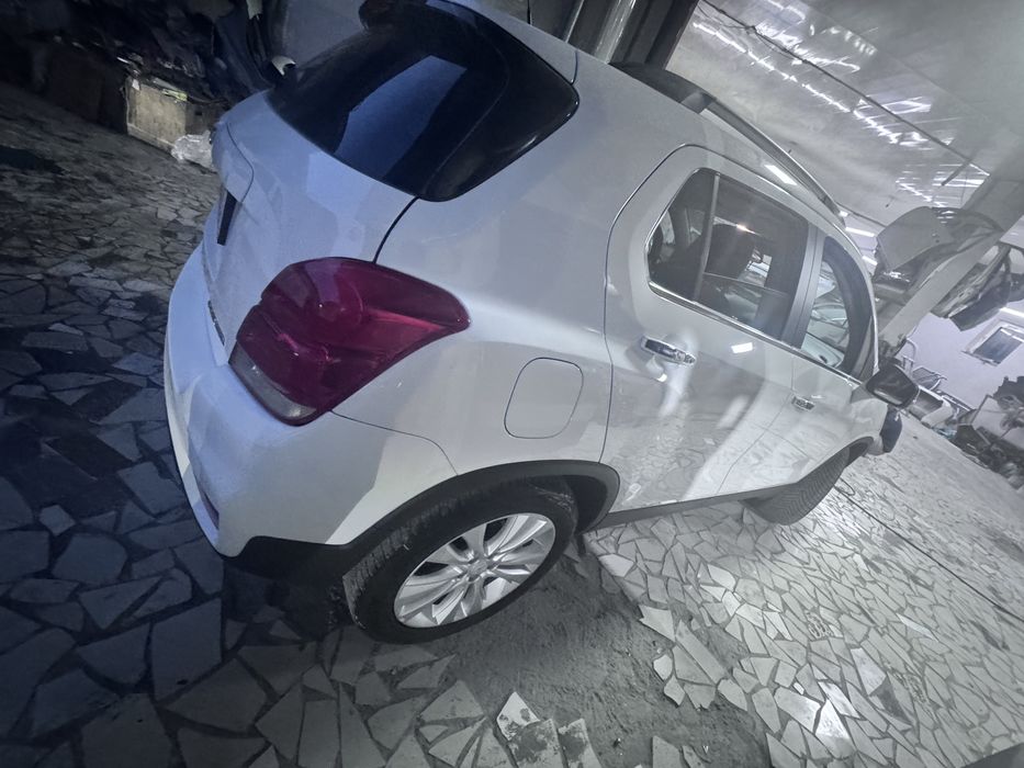 Chevrolet Tracer1 Premeir