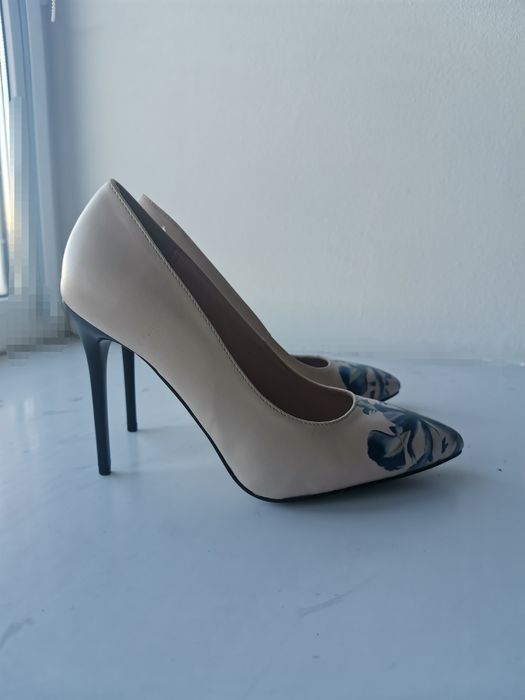 Новые туфли высокий каблук