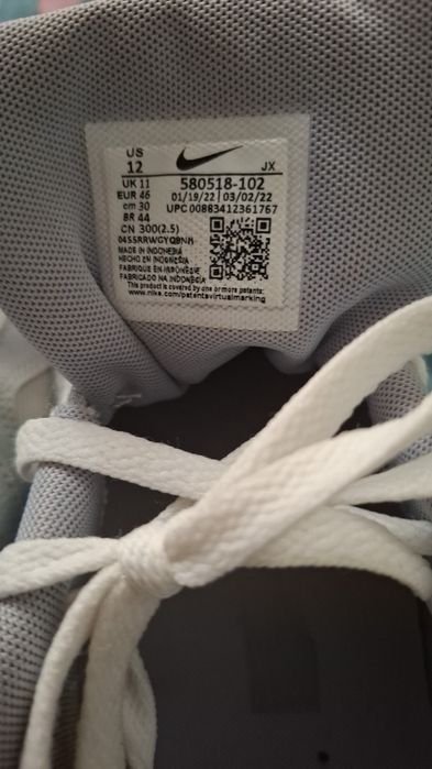 Vând adidași Nike puțin purtati, mărimea 45