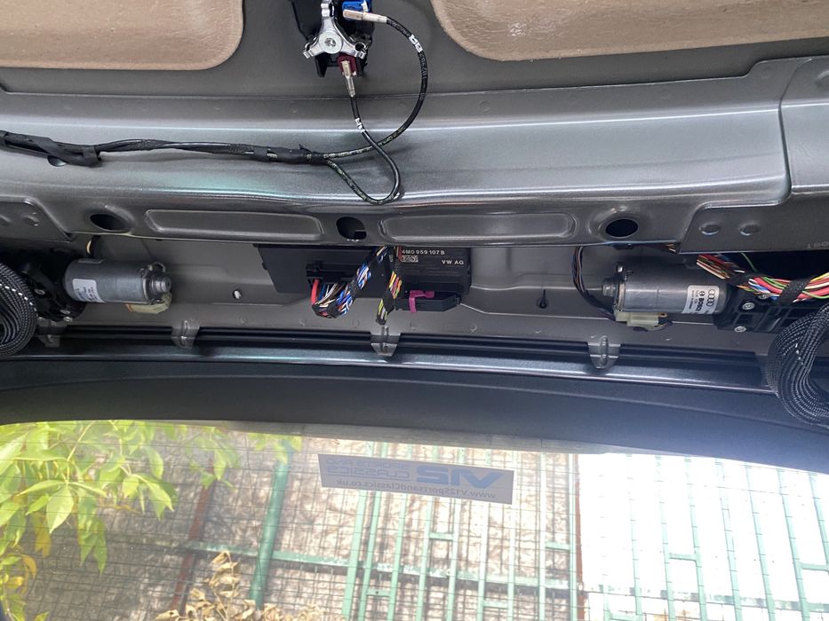 Mecanism electric deschidere haion Audi A4 B9 Break