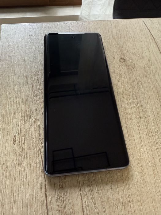 Huawei NOVA9 в много добро състояние