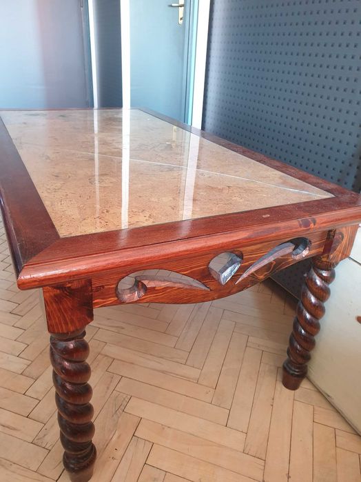 Голяма холна маса масив