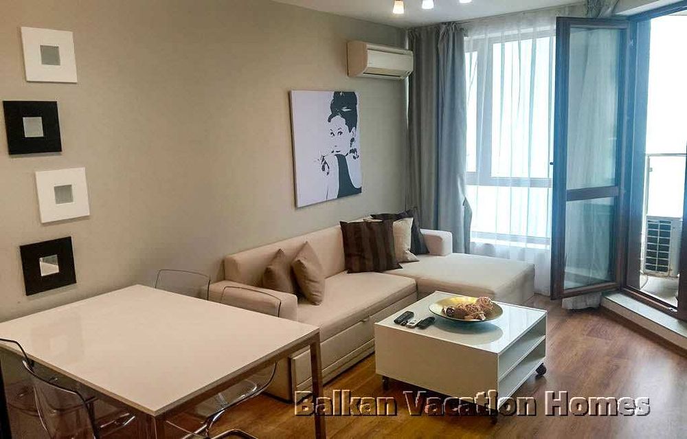 Продава се Двустаен апартамент в Бяла - 69 кв.м за 606 €/кв.м - Снимка #1