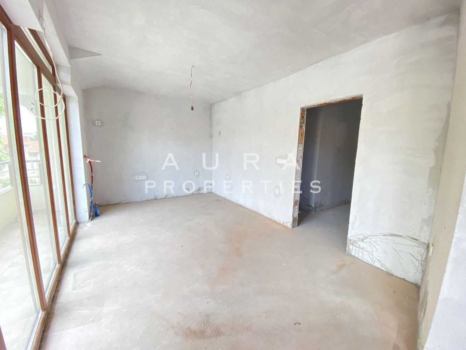 Продава се Тристаен апартамент в Разград, Варош - 86 кв.м за 1003 €/кв.м - Снимка #6