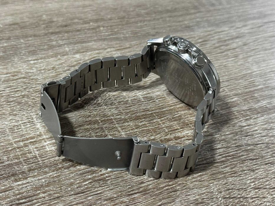 Casio Edifice Bluetooth ECB-30D