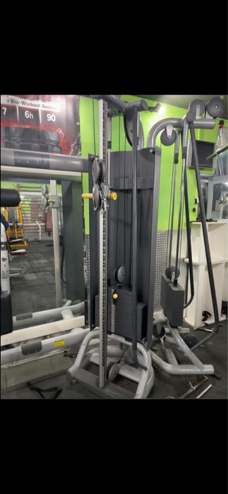 Професионален мултифункционален уред Technogym Radiant