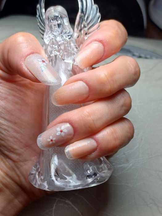 Unghii cu gel & semipermanent – Răcădău, Brașov