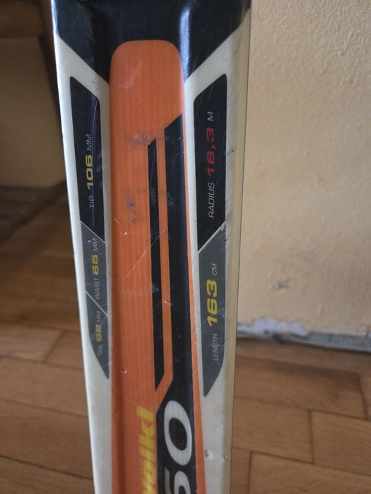 Ски с автомати Ски Völkl P60
173см 
Радиус 18,3м