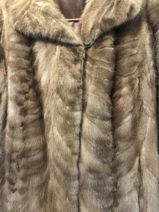 Haina de blana naturala de nurca