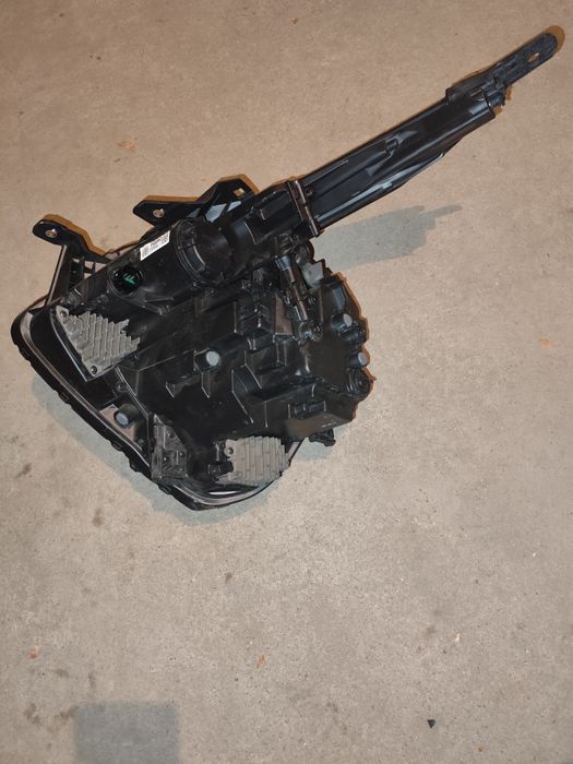 Фара Kia Sportage 25 год