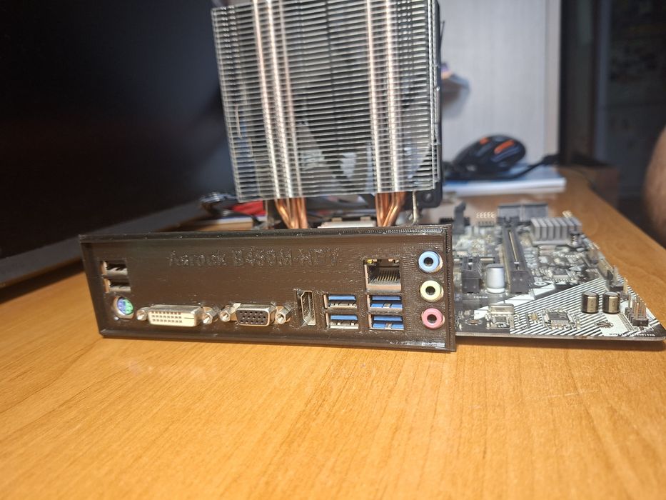Комплект R7 2700 + B450 + Кулер