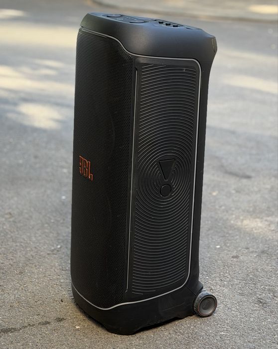 Аудио система JBL PARTYBOX ULTIMATE – 1100W RMS, DOLBY ATMOS, Wi-Fi, Bluetooth, Party Lights