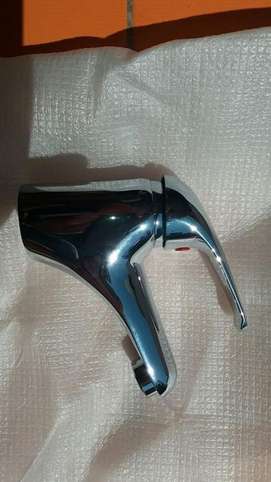 Смесител стоящ за мивка Родас