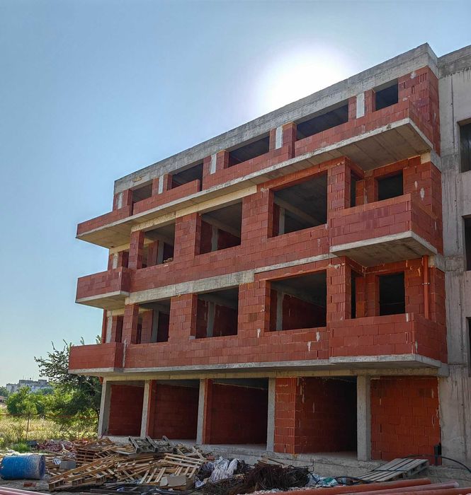 Акт 14 - Двустаен апартамент в кв. Остромила