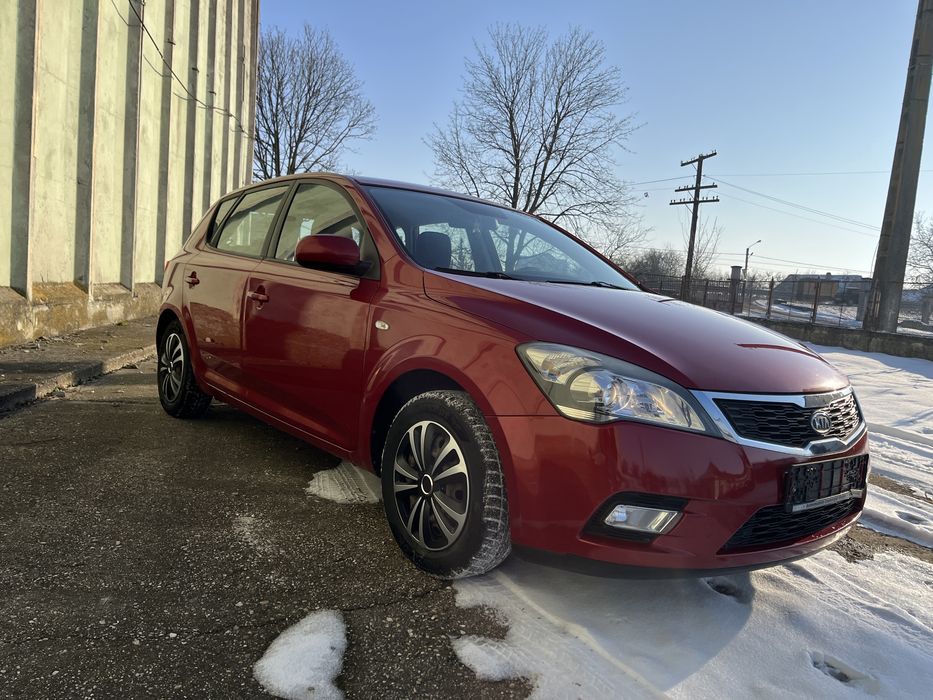 Kia CEED 1.4 i EURO 5 Clima (scurt)