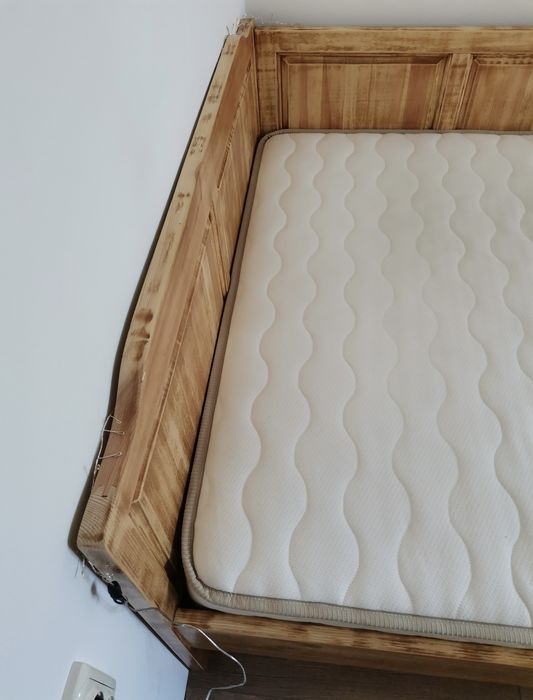 Легло приста (масив) с еднолицев матрак TED