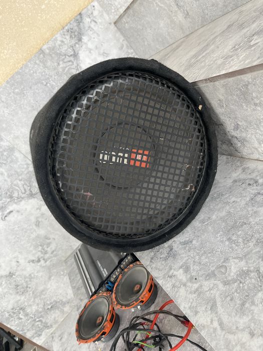 Саб буфер колонки