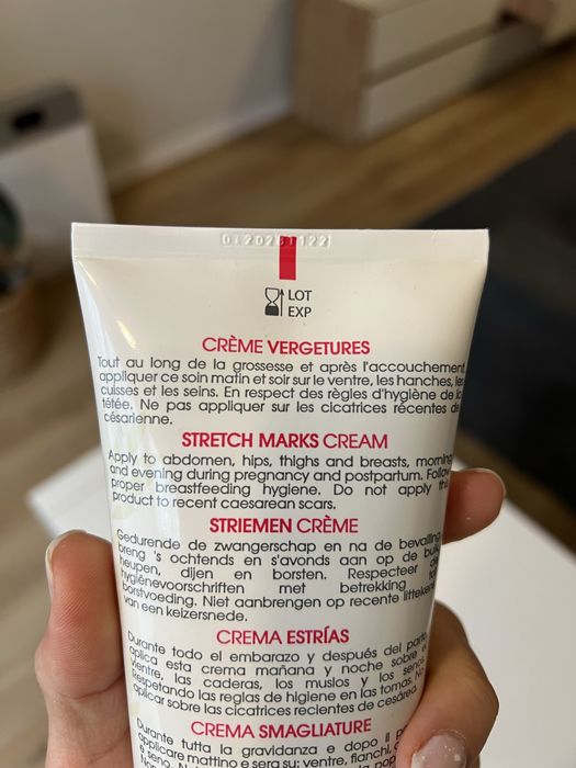 Mustela Maternité крем за стрии 250 мл.