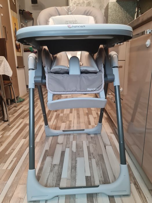 Scaun bebeluș pentru servit masa Renolux!