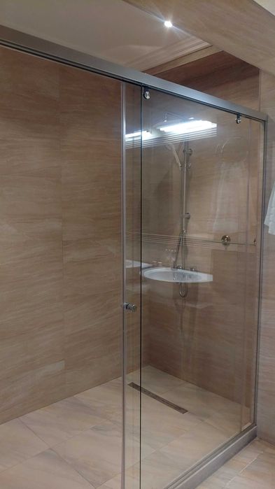 Заедно тристаен и двустаен апартамент, обединени в един голям