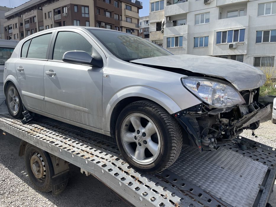 Opel Astra H 1.6 i на части
