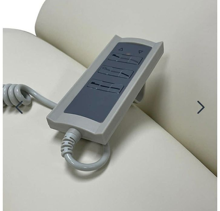 Електрическо масажно легло с 3 матора - златисто