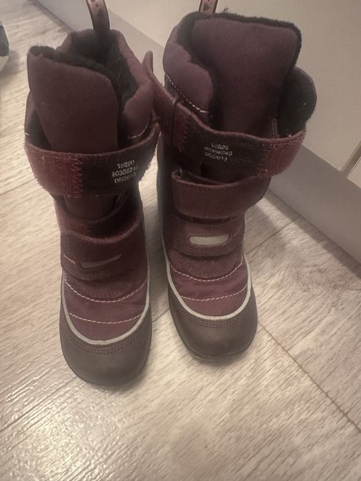 Продам детскую обувь