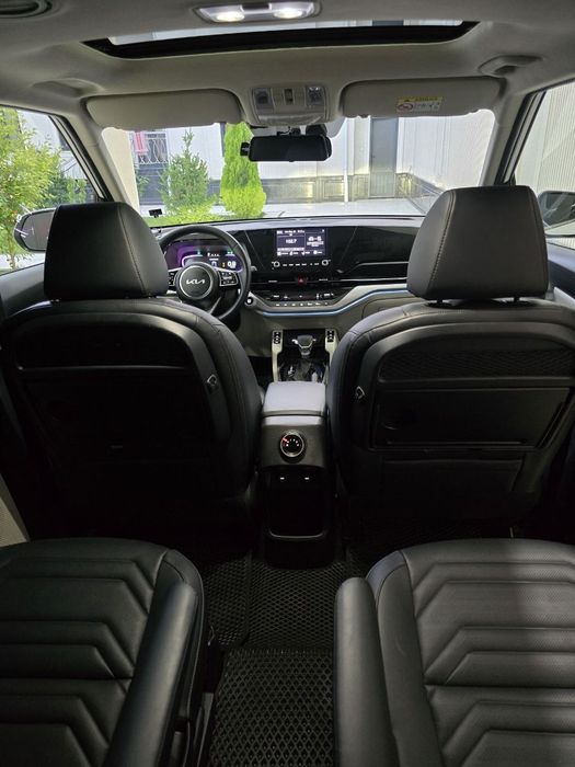 Kia Carens Full 2024