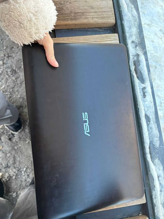 Продам ноутбук, б/у