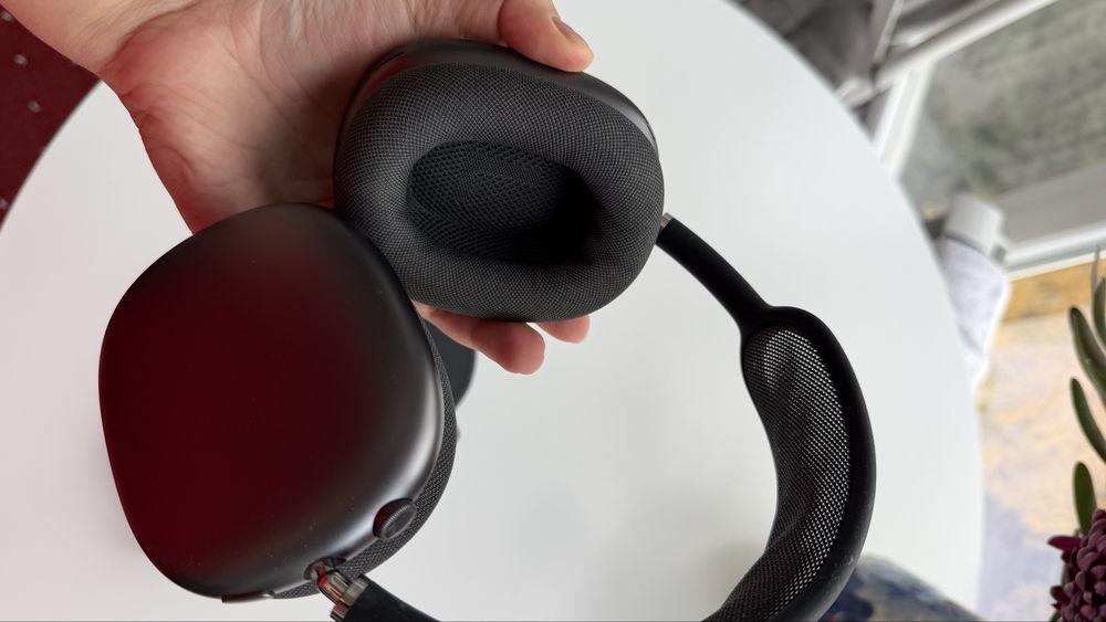 Продам Airpods MAX