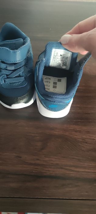 Нови детски обувки