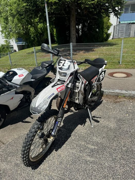 GasGas 125 cmc în 2 timpi