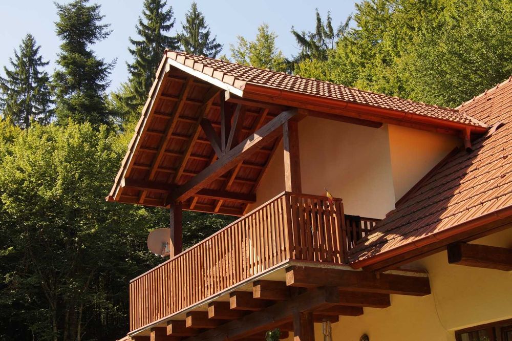 Vila cu 6 dormitoare, Porumbacu de Sus, Zona Turistica