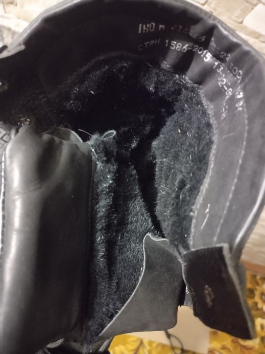 Продам зимние берцы