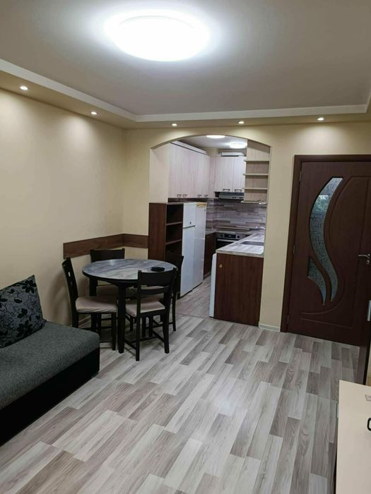 Отдавам под наем собствен двустаен апартамент