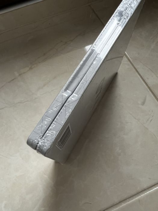 FC 25 Steelbook метална кутия Real Madrid (НОВА)