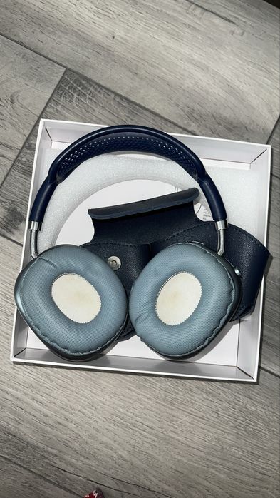 Apple AirPods Max синие