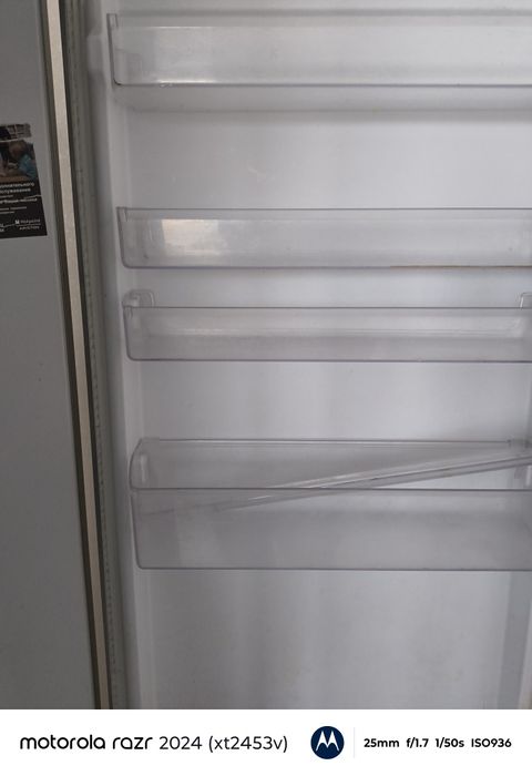 Холодильник в хорошем состоянии