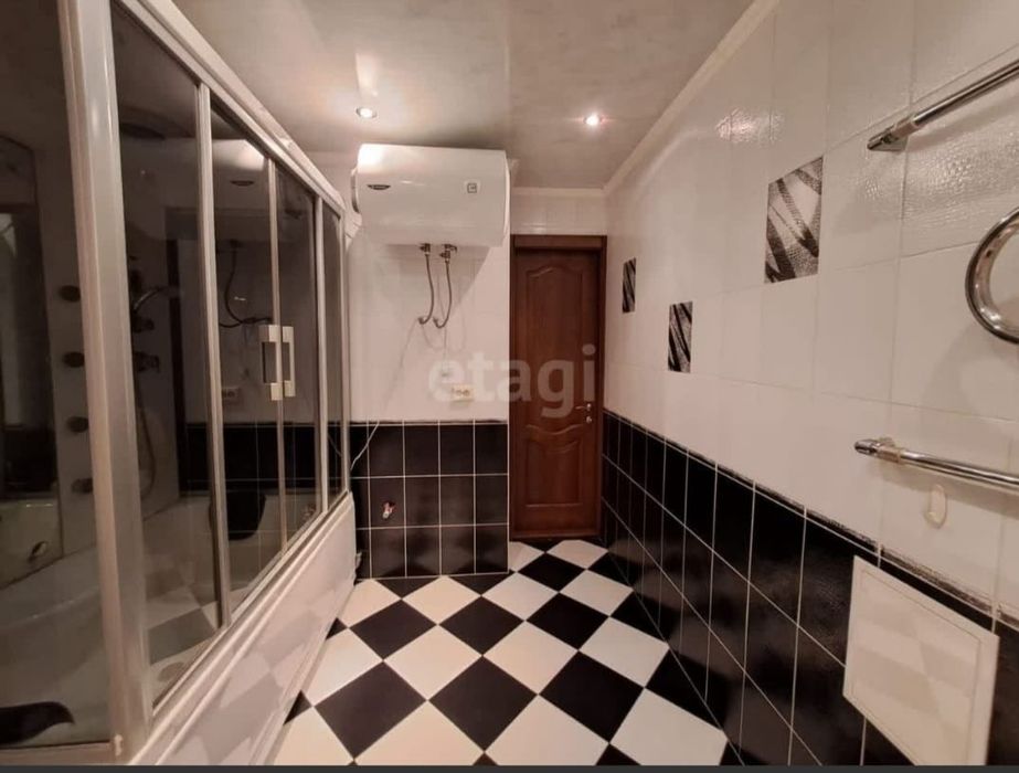 Продам 3 комнутную квартира