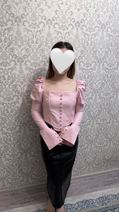 Продается одежды,женские кофты,юбки