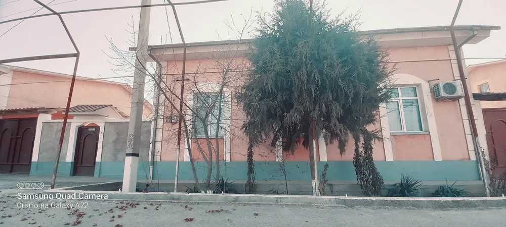 Qorovulbozorda Katej soiladi,yoki almashtiriladi,barchasi mujassam
