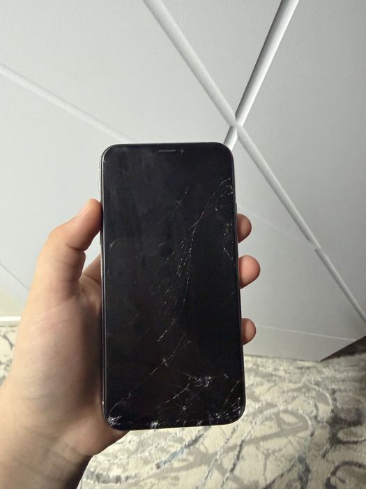 IPhone XS emkost 100 64gb