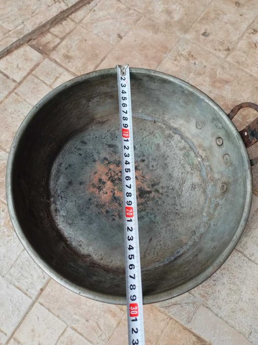 Стар меден тиган