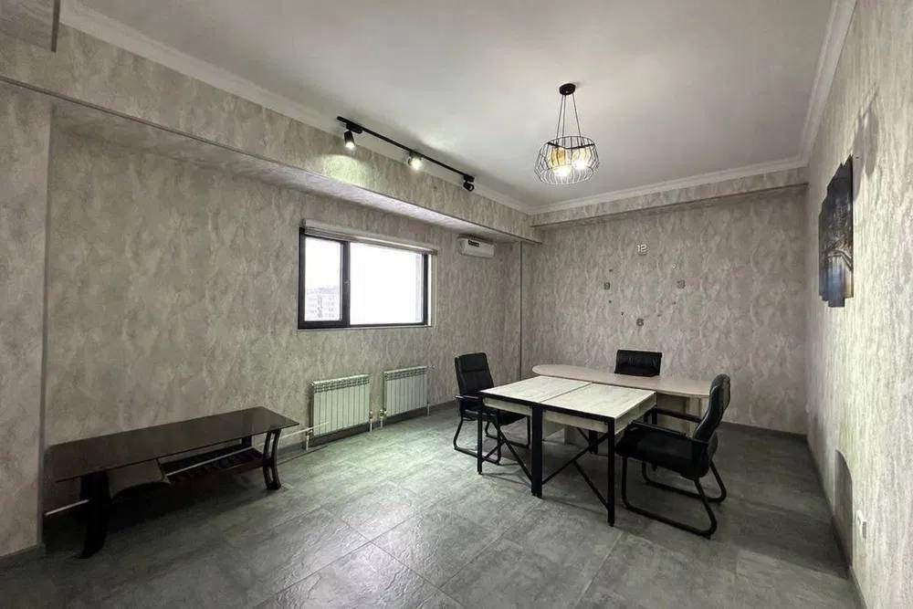 Аренда офис Ор-р: рынок Паркент 120м2