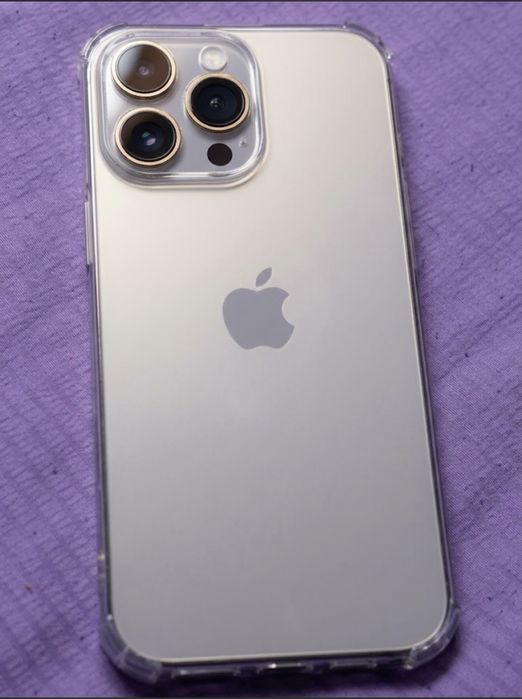 iPhone 16 Pro Max — продаю