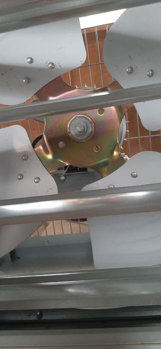 Вентилятор 220V для фермы и курятников