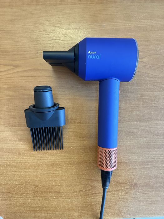 Uscator de par Dyson Supersonic Nural