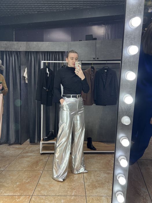 Продам брюки новые