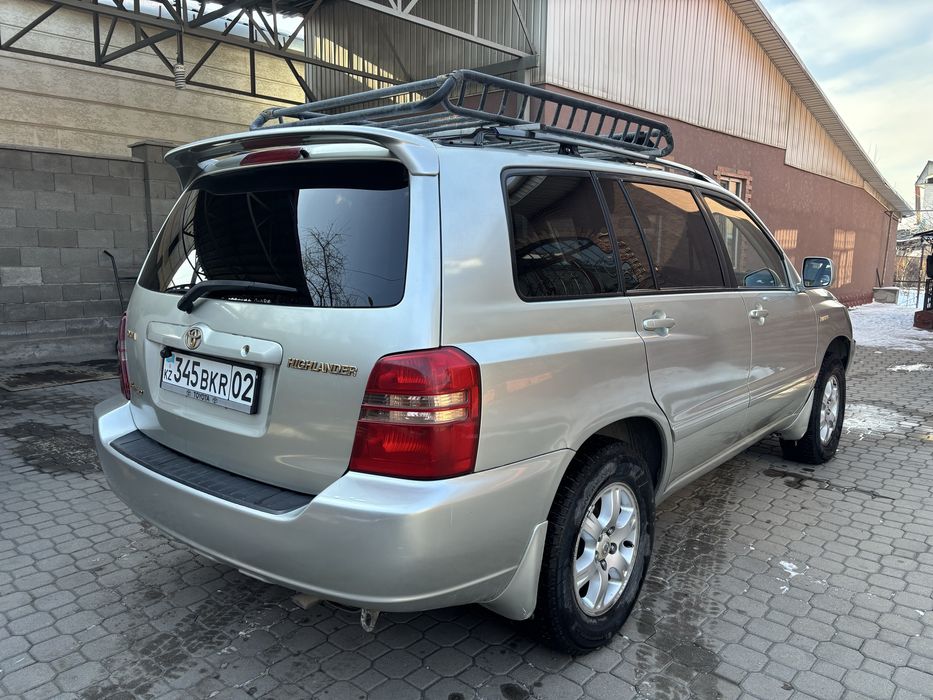 Toyota Highlender 2003 год