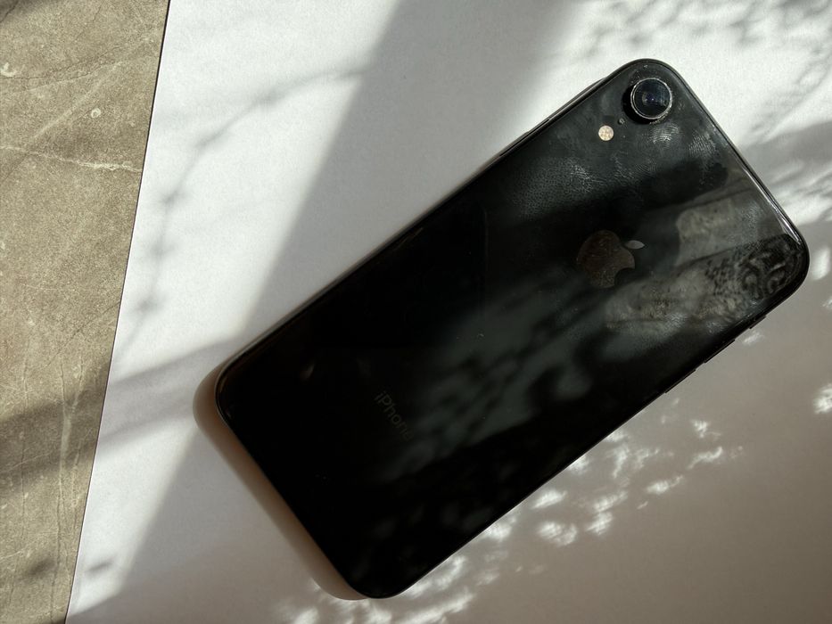 Vand Iphone XR  stare buna